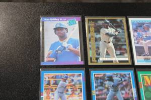 lot 224 image: Ken Griffey Jr Baseball Card Lot  20 Cards w 1989 Donruss Rookie Card