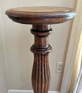 lot 21 image: Vintage Empire Style Wooden Pedestal