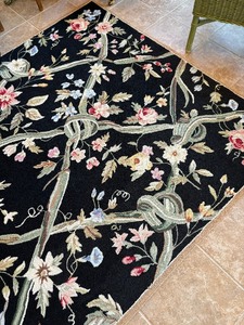 lot 45 image: Black Ribbon Trellis The Colonial Collection Rug by KAS