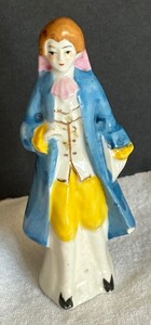 Classy Vintage Porcelain Salt and Pepper Shakers