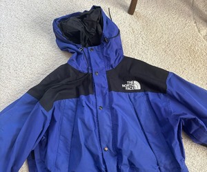 lot 31A image: Nice Coat  Jacket by The North Face