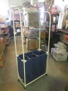 lot 5 image: (BR2) Divided Laundry Basket with Hanger Bar