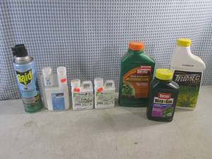 lot 43 image: (CSB) Misc Weed and Bug Control