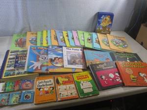 lot 84 image: (G-1) Assorted Kids Books Some Are Vintage