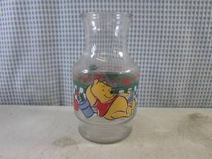 lot 92 image: (FS) Vintage Anchor Hocking Winnie The Pooh & Eeyore Glass Cerafe