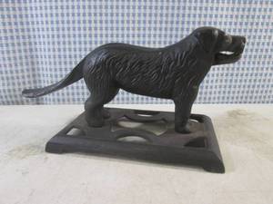 lot 95 image: (G-1) Cast Iron Dog Nutcracker with Tail Handle Marked 24H