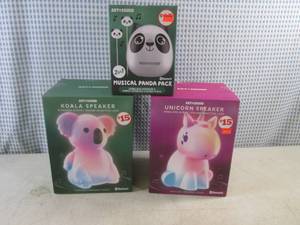 lot 140 image: (D-2) 3 Wireless Bluetooth Speakers