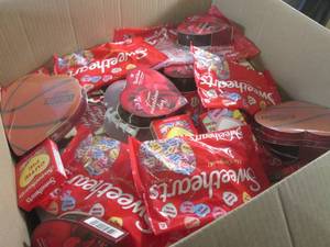 lot 159 image: (EC2) Box Full of Assorted Valentines Candy