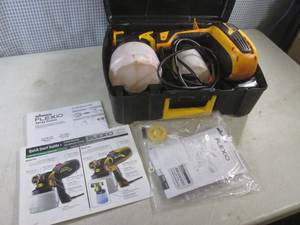 lot 168 image: (A-1) Wagner Flexio 590 Electric Spray Gun with Case