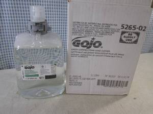 lot 243 image: (BSB) Case of 2 Large Gojo Foam Hand Cleaner