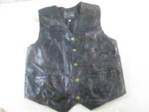 lot 257 image: (CS) Italian Stone Design Leather Vest Size M