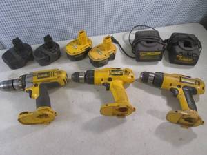 lot 262 image: (BSB) Dewalt 14.4 Volt Cordless 3 Drills (All working), 4 Batteries (All Had Charge) and 1 Charger 2nd Charger is 18V -