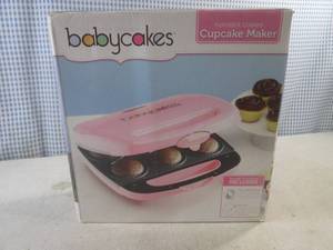 lot 277 image: (BSB) BabyCakes Nonstick Coated Cupcake Maker with Box