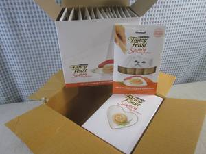 lot 306 image: (BR3) Case of Cat Treats 30 - 4-Pack  2 Inner Boxes with 15 4-Packs Fancy Feast Puree Salmon & Tuna Past Date