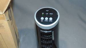 Desk Fan, PARIS RHNE 75° Oscillating Fan, Quiet Cooling Table Fan with 2 Speeds, 12Portable Small Fan