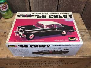lot 17 image: Revell 56 CHEVY 125 Scale Model Kit