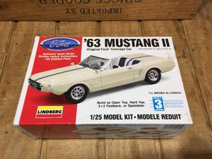 lot 18 image: Lindberg 63 Mustang 11 Concept Car 125 Model Kit