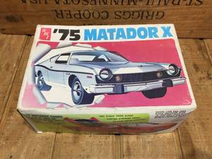 lot 21 image: AMT 75 MATADOR X 125 Model Kit