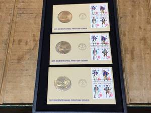lot 29 image: (3) 1975 Bicentennial First Day Cover Stamp - Coin Sets