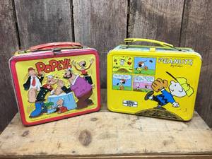 lot 49 image: Vintage POPEYE & PEANUTS Lunchboxes