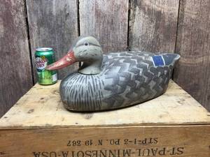 lot 56 image: Vintage DECOYS UNLIMITED Foam Decoy