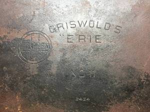 lot 109 image: Fabulous GRISWOLD ERIE Cast Iron Griddle The Big Boy