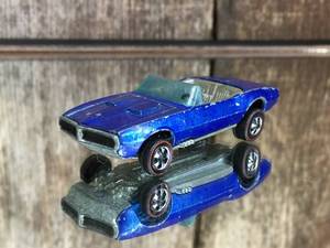 lot 177 image: Hot Wheels Redline 1967 Custom Firebird - Blue Convertible