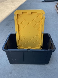 lot 8 image: Greenmade 27 Gallon Tote