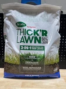 lot 14 image: Scotts 3-In-1 Grass Seed