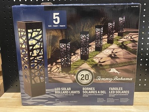 lot 51 image: Tommy Bahama LED Solar Bollard Lights