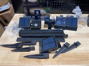 lot 79 image: Tommy Bahama LED Solar Path Light 6 Pack