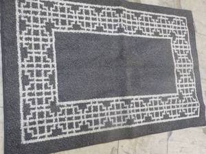 Machine Washable Accent Rug 29 x 44