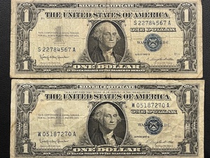 lot 33 image: $1 Dollar Silver Certificates