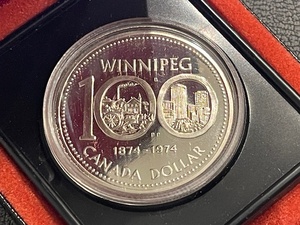 lot 49 image: 1974 Canada Dollar