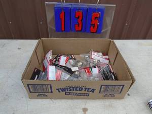 Flat of socket rail clips. As shown.