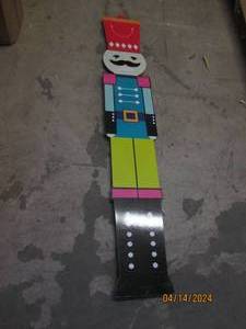 lot 197 image: 5 12 foot tall christmas decor...