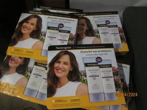 lot 223 image: 6 packages of 2 neutrogena ultra sheer 55 sunscreen