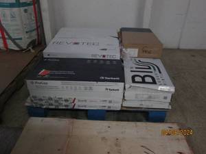 lot 18 image: pallet of misc flooring...