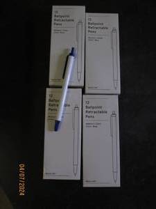 lot 69 image: 4 packages of 12 ballpoint retractable blue pens