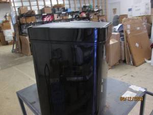 lot 106 image: garbage can...