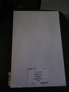 lot 112 image: luxpaper 11x17 strathmore paper bright white 32lb package of 50
