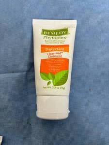 lot 44 image: Lot of 6 NEW&nbspMedline&nbspMSC092544 Remedy Phytoplex Protectant Z-Guard Pastes AND 18 NEW Medline&nbspMSC092502 Remedy Phytoplex Protectant Clear Aid Ointments
