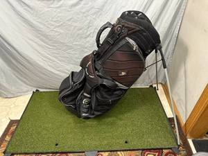 Golf Bag and Heavy Rubber Golf Swing Mat