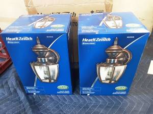 lot 44 image: Heath zenith outdoor lights two boxes New