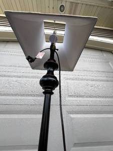 lot 27 image: 5 Floor Lamp  Floor Decor