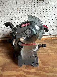 lot 58 image: Craftsman 10 Compound Miter Saw