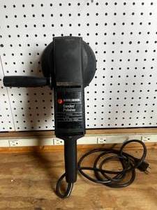 lot 59 image: Black and Decker Sander  Polisher