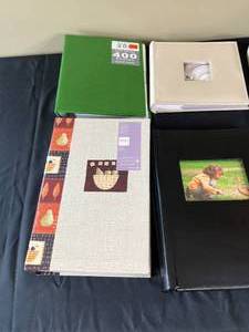 lot 162 image: Lot of 8 Photo Albums - Various Sizes and Colors - Excellent Condition