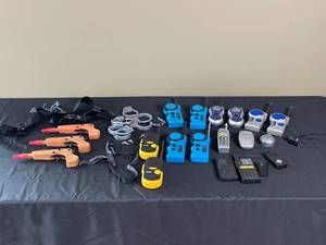 lot 178 image: Cops and Robbers Theme Play Toys, Multiple Walkie Talkies - condition unknown, 2 missing antennas