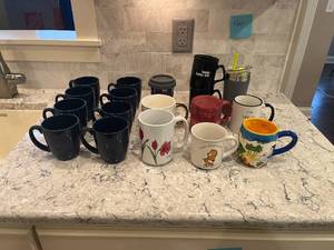 lot 211 image: Fun and Colorful Variety of Mugs and To-go Coffee Cups - Excellent Condition